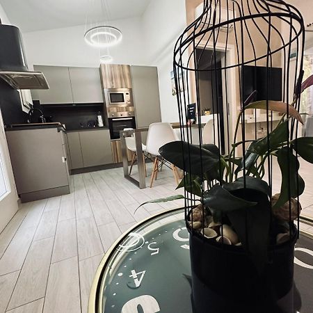 Magnifique Villa Neuve En Bord De Mer 萨萨里 外观 照片